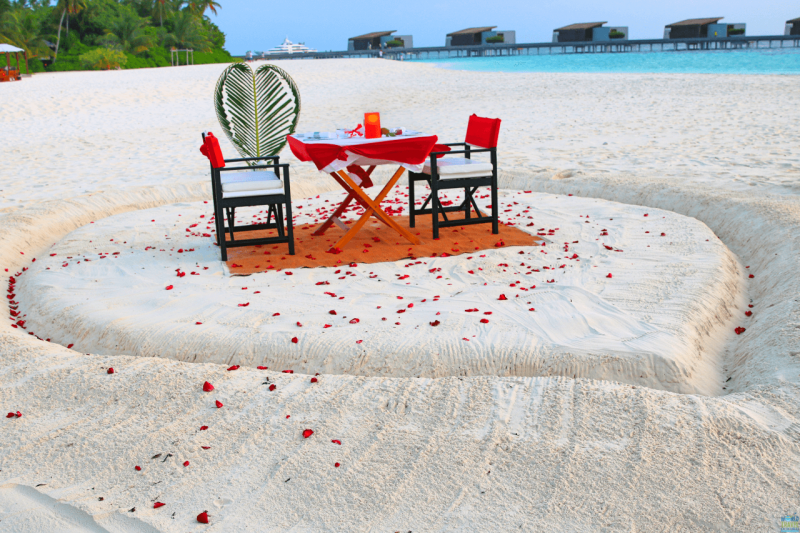 ValentinesParkHyattMaldivesHadahaa, romantic getaway, luxury travel, luxury resort, bucket list, beach, Maldives, Park Hyatt, fine dining, dream vacation, private beach dinner