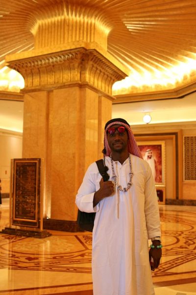 emiratespalaceentrance, Emirates Palace, Abu Dhabi, United Arab Emirates, UAE, luxury travel, luxury hotel, 5 star hotel, world travel adventurers, WorldTravelAdventurers, world's 2nd most expensive hotel, hotel review
