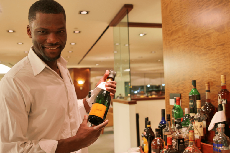 Priority Pass Select lounges