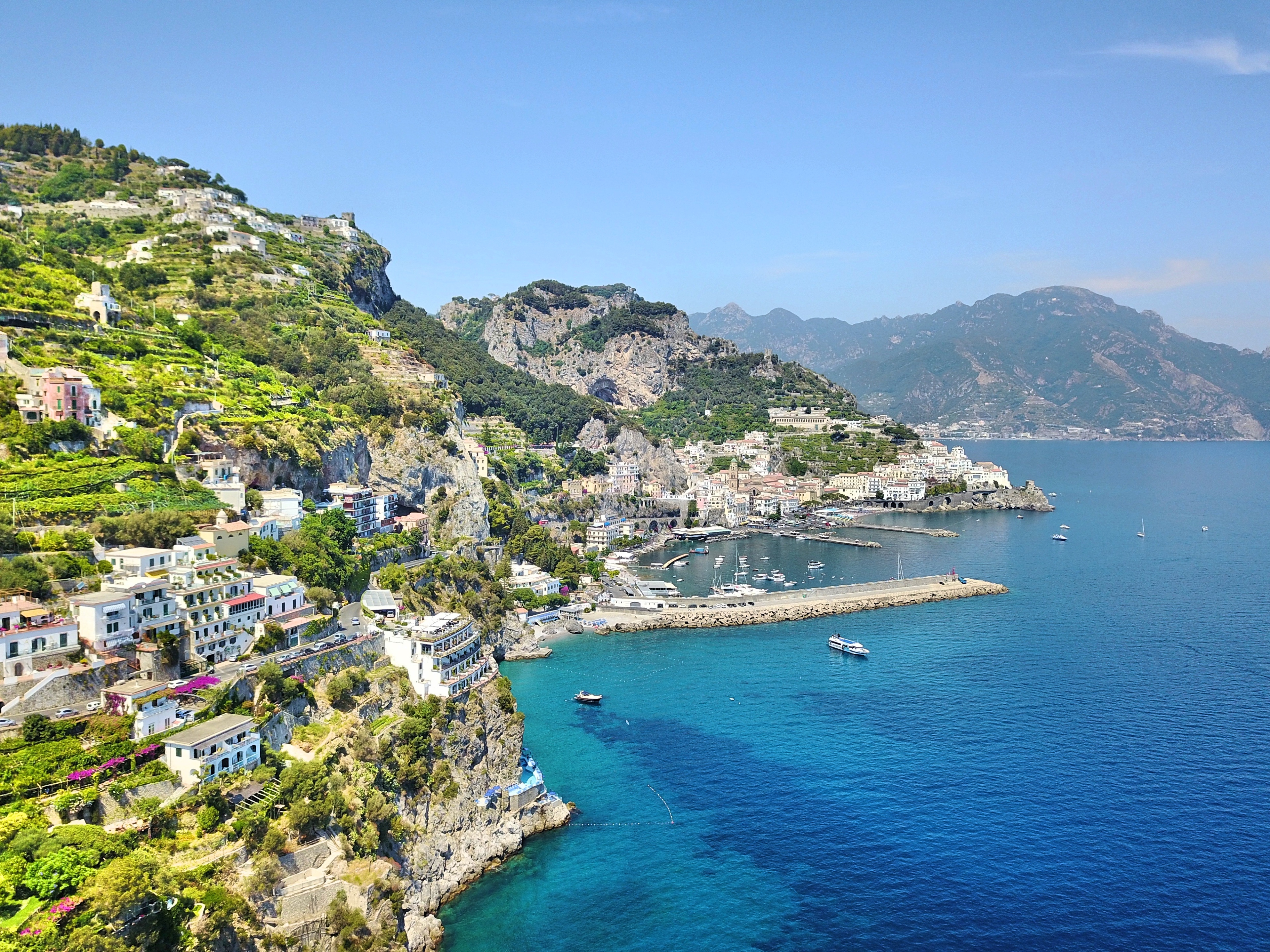 ujævnheder jeg er sulten fire gange Where to stay in Amalfi Coast: Top 5 Amalfi Coast luxury hotels - World  Travel Adventurers | Luxury Travel Blog