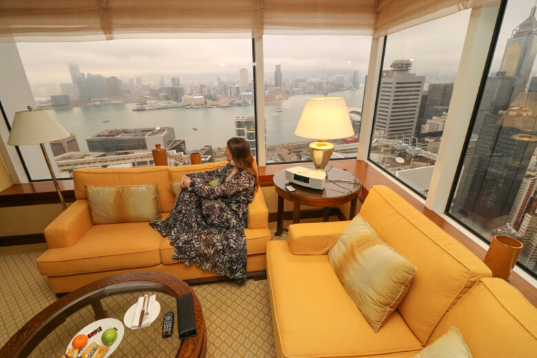 Conrad Hong Kong suite