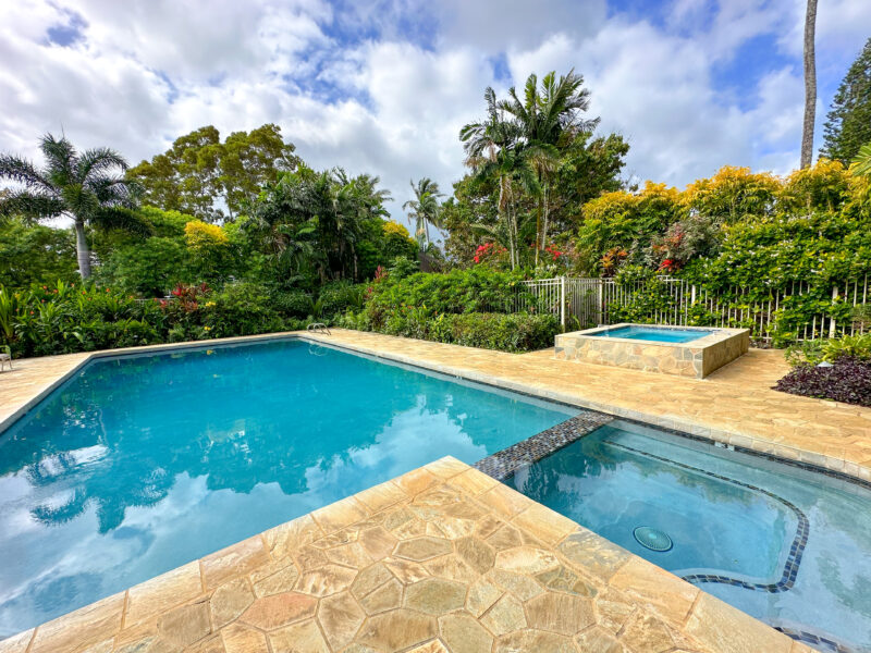 Pali Ke Kua Pool and Hot Tub